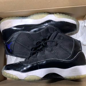 Retro space jam size 6y